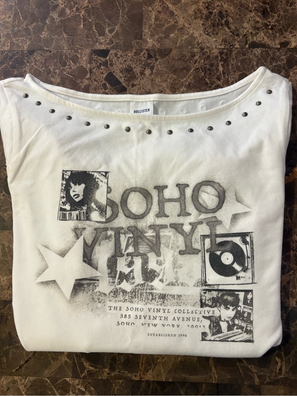 Hollister White Short Sleeve Soho Vinyl Graphic Tee with Stud Accents